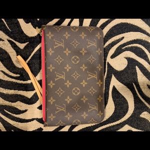 Louis Vuitton Pochette
